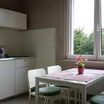 Victus Apartamenty, Kamienica Grottgera *
