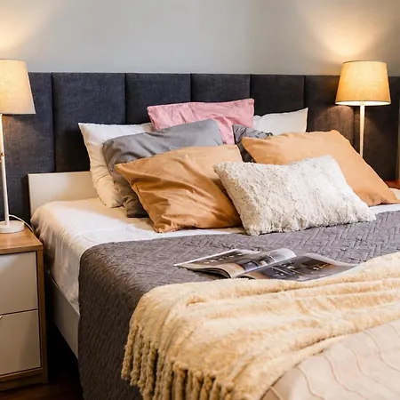 Victus Apartamenty, Kamienica Grottgera By Renters *