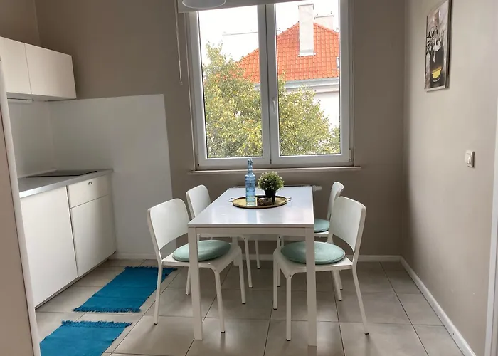 Victus Apartamenty, Kamienica Grottgera